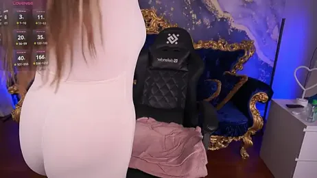 JuicyBeRrys webcam model stream image