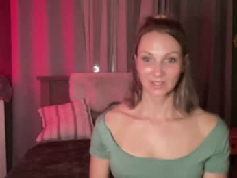 kaileeshy webcam model stream image