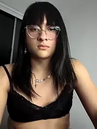 Kiitygirl webcam model stream image