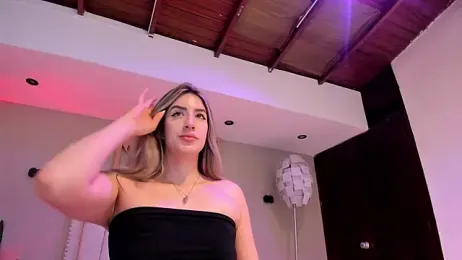 _sofia_cruz webcam stripchat model stream image