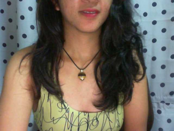 Lysah webcam model stream image