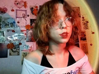 AthenaPopple webcam bongacams model stream image