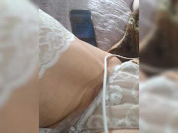 qwerty1975-1 webcam bongacams model stream image