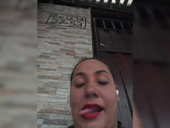 Valeriacurvy webcam model stream image