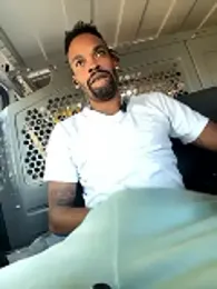 2HandsLong webcam model stream image