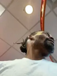 2HandsLong webcam model stream image