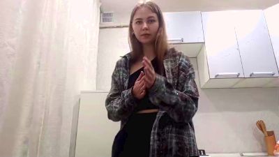 LinneaAndrae webcam model stream image
