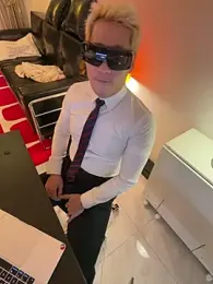 harrylouis1357 webcam model stream image