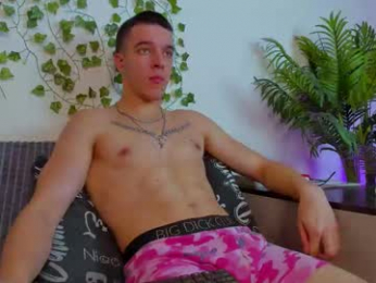 bravo_maestro webcam model stream image