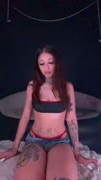Mhollyusd webcam cam4 model stream image