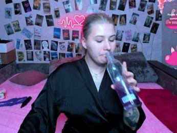 Ulya11Cutex webcam bongacams model stream image