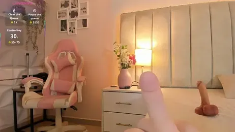 EllaaThorne webcam model stream image
