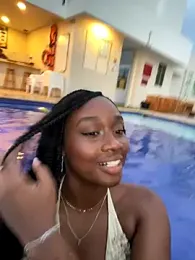 EscorpiLeoncita webcam model stream image