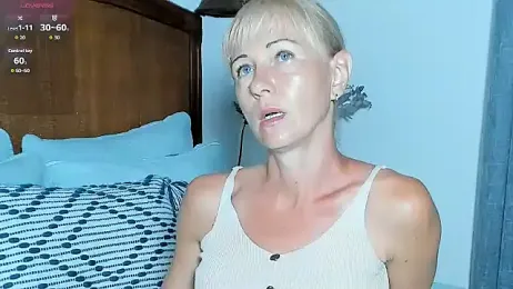 Christine_35 webcam stripchat model stream image