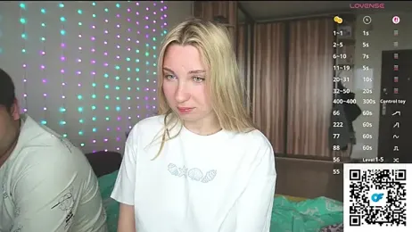 lollove24 webcam model stream image