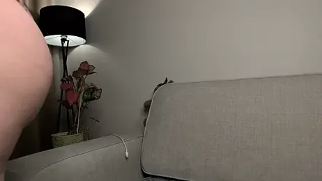 lauremestler- webcam stripchat model stream image