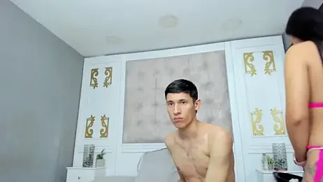 AlanaAndJames webcam model stream image