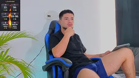 EdwardRoss_ webcam model stream image