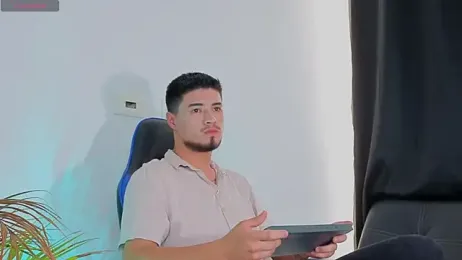 EdwardRoss_ webcam model stream image