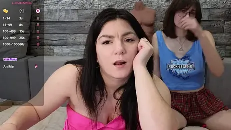 Vika_loves_you webcam stripchat model stream image