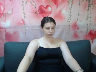 Liliana Shine webcam model stream image
