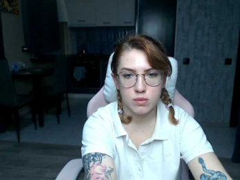 Regimasmile webcam model stream image