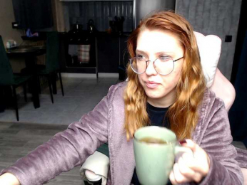 Regimasmile webcam model stream image