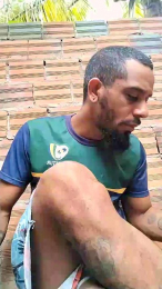 Alisonjuenendun webcam model stream image