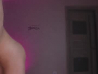 misstics_ webcam model stream image