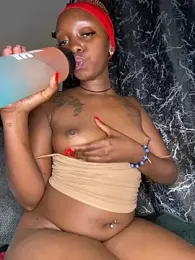 Sexy_barb2 webcam stripchat model stream image