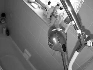 voyeurcam-charleys-bathroom webcam model stream image