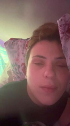 Redhornygirls webcam model stream image