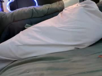 lurkus webcam model stream image