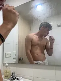 Luke_Muscle webcam stripchat model stream image