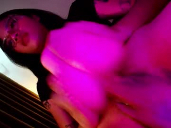 love_seren webcam model stream image