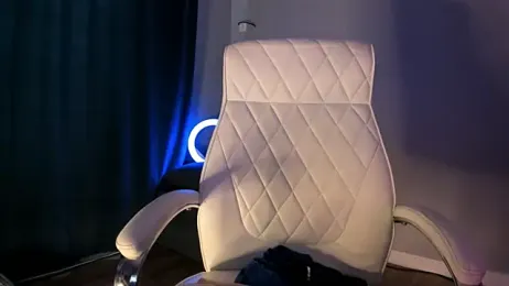 akura011 webcam model stream image