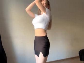 crystarouillard webcam model stream image