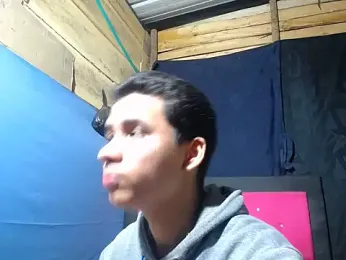 _Alicee_axel webcam model stream image