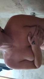 Larizos03 webcam model stream image