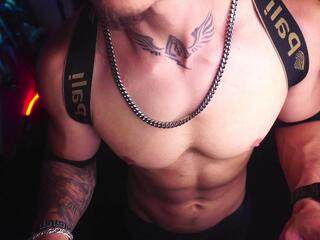 Matius Stewart webcam model stream image