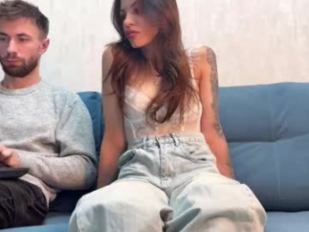 lyss___ webcam model stream image