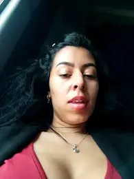 Luianna webcam model stream image