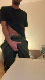 Travo23cm webcam model stream image