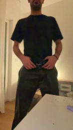 Travo23cm webcam model stream image