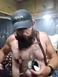 StruggleSnuggles webcam model stream image