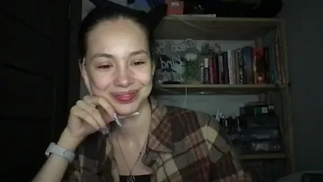 Yuna5343 webcam model stream image