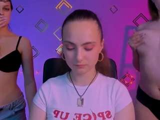 clery-abyss webcam model stream image