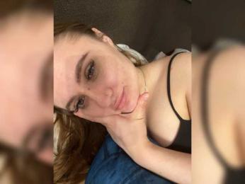 alina08 webcam bongacams model stream image