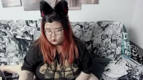 Nadine_asian webcam model stream image