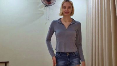 KimiHusseini webcam model stream image